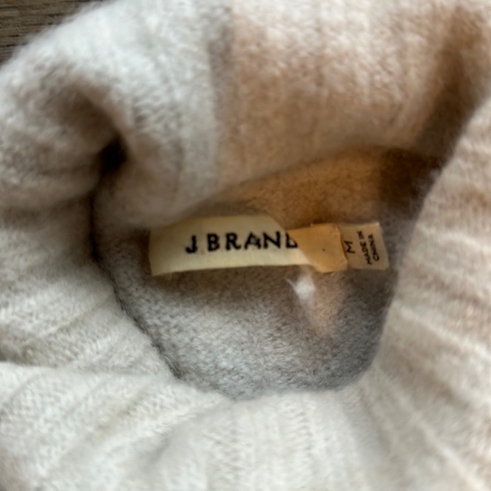 J Brand women’s super soft wool and rabbit hair sweater